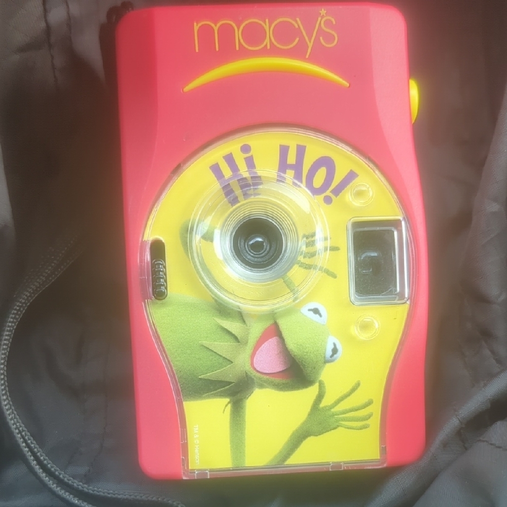 Macy's Hi Ho! Red and Yellow Camera - Picture 3 of 5